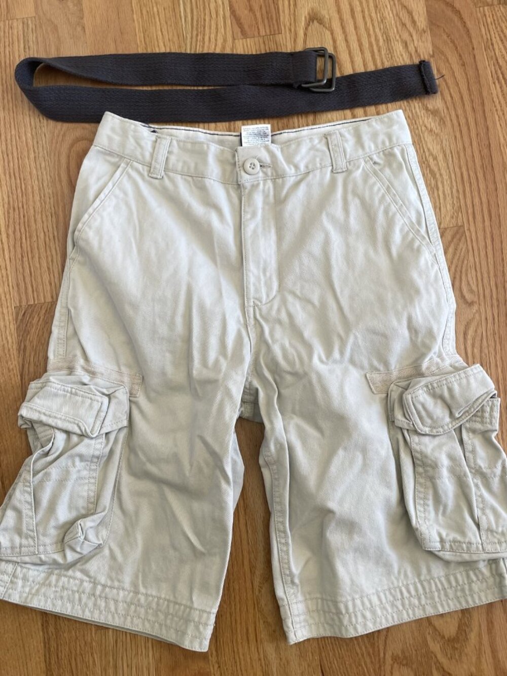 Faded Glory Boys Khaki 100% Cotton Cargo Shorts with Belt - Size 14